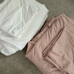 UGG White Bedding Set